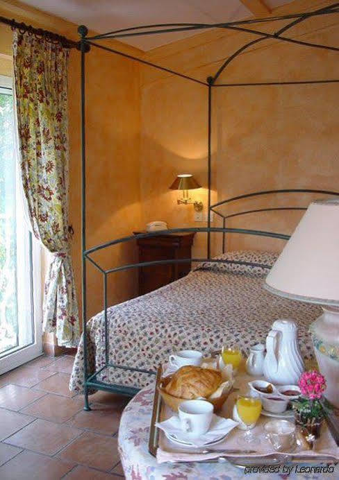 Le Cedre De Soyons Hotel Room photo