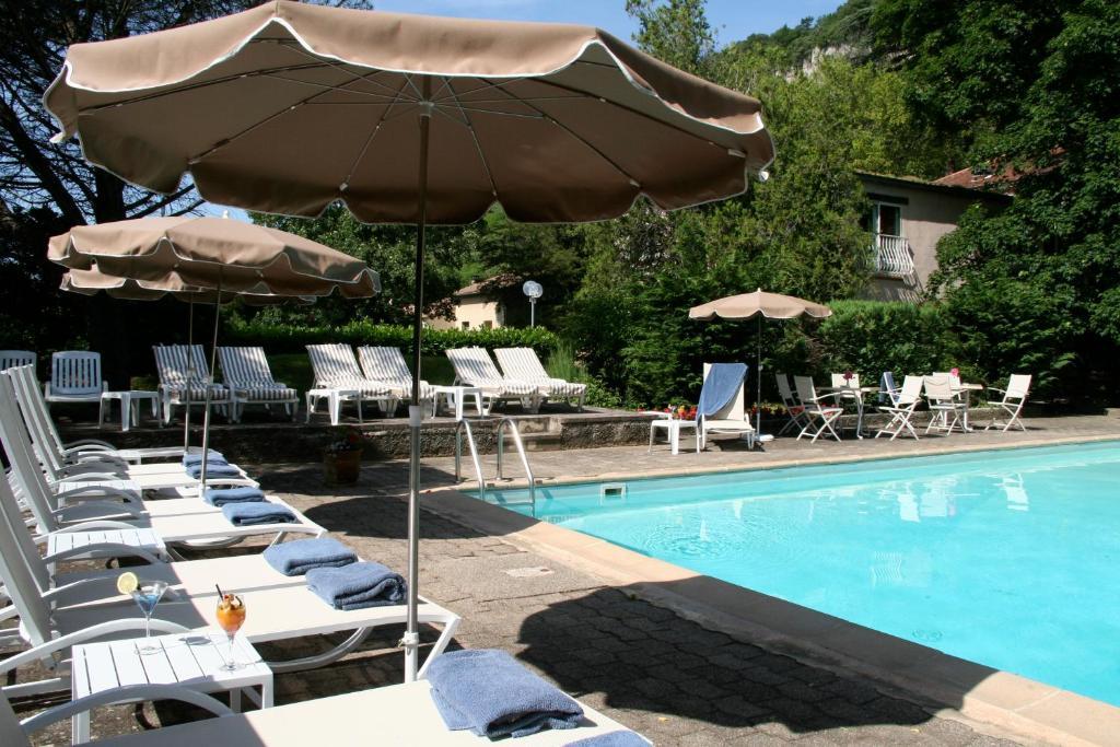 Le Cedre De Soyons Hotel Exterior photo