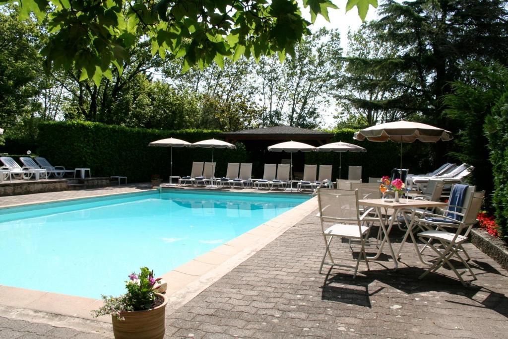 Le Cedre De Soyons Hotel Exterior photo